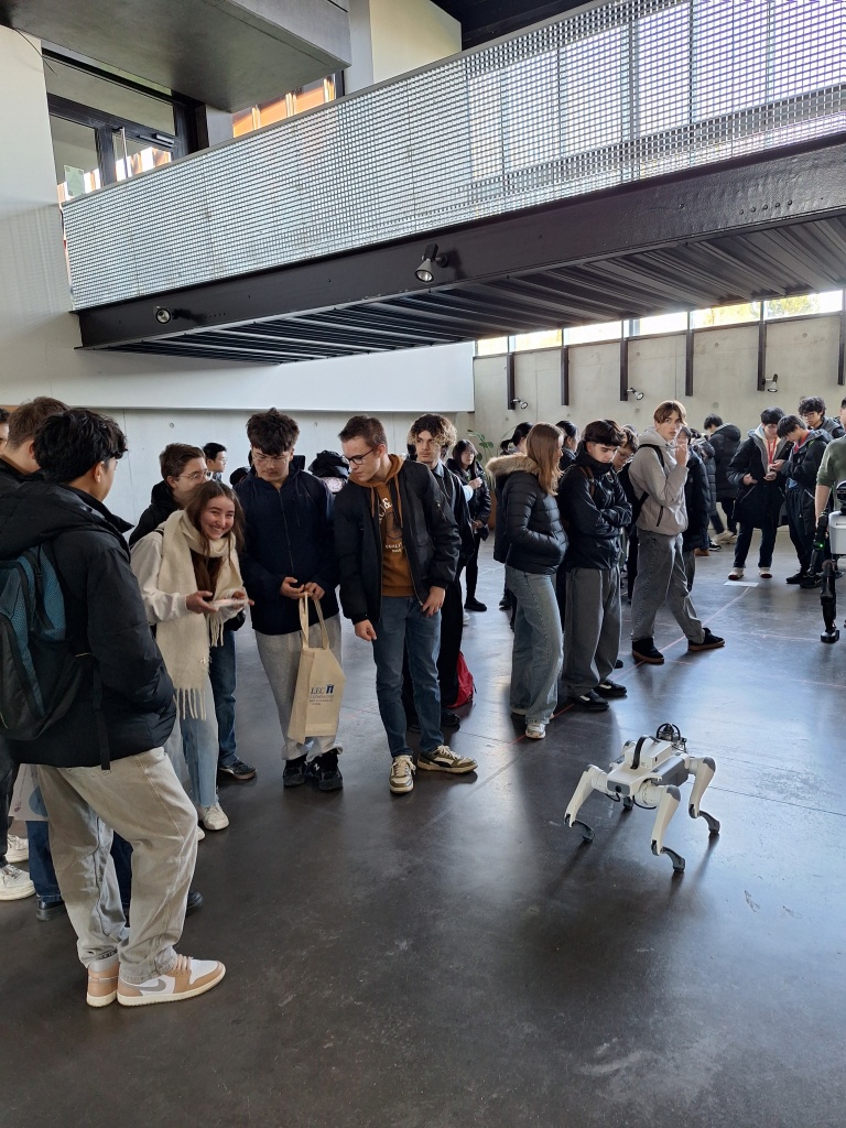 Les encordé·es à la rencontre des écoles du supérieur